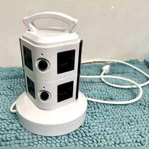 Electrical Tower with 7 Outlets and 2 USB Ports